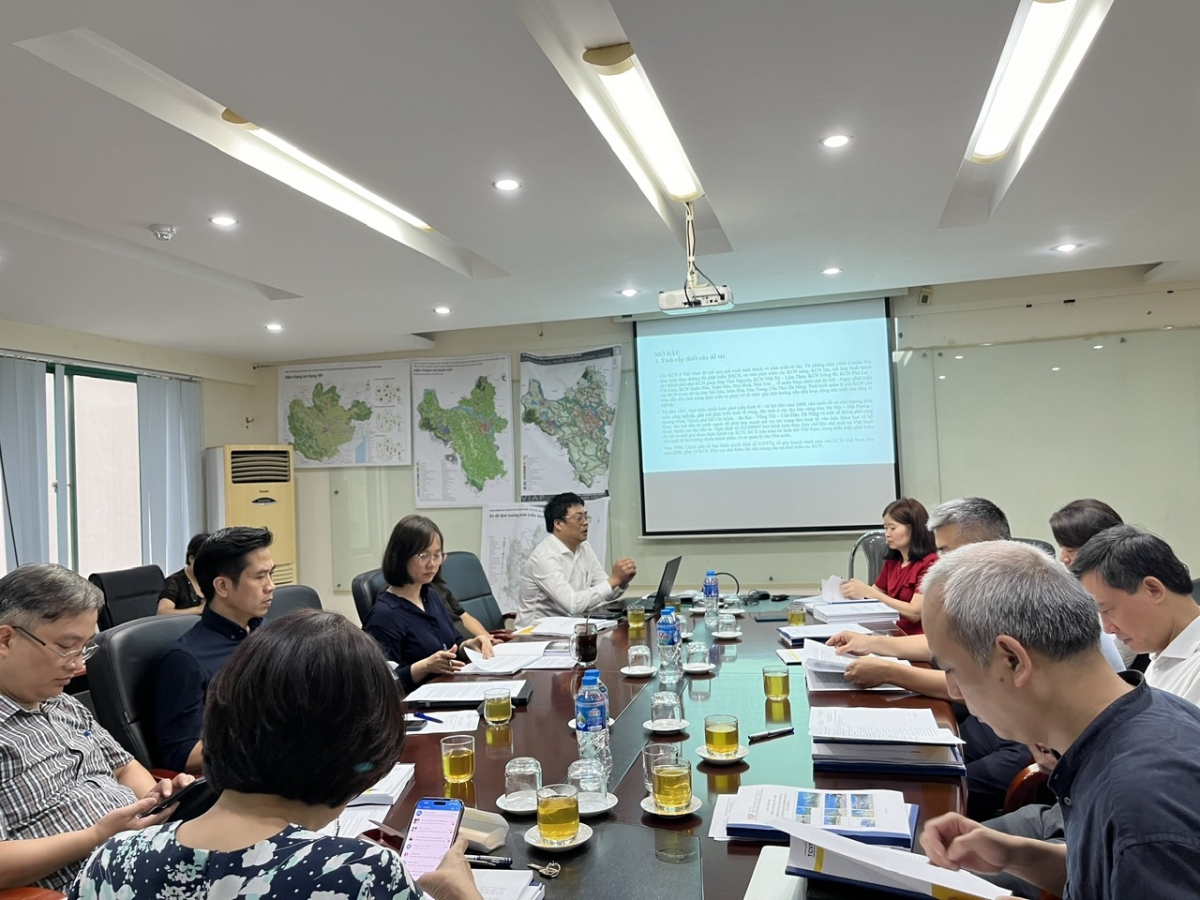 Hội đồng khoa học VIUP nghiệm thu nhiệm vụ KHCN “Nghiên cứu xây dựng tiêu chuẩn quốc gia “Quy hoạch khu công nghiệp, khu chế xuất – Yêu cầu thiết kế”