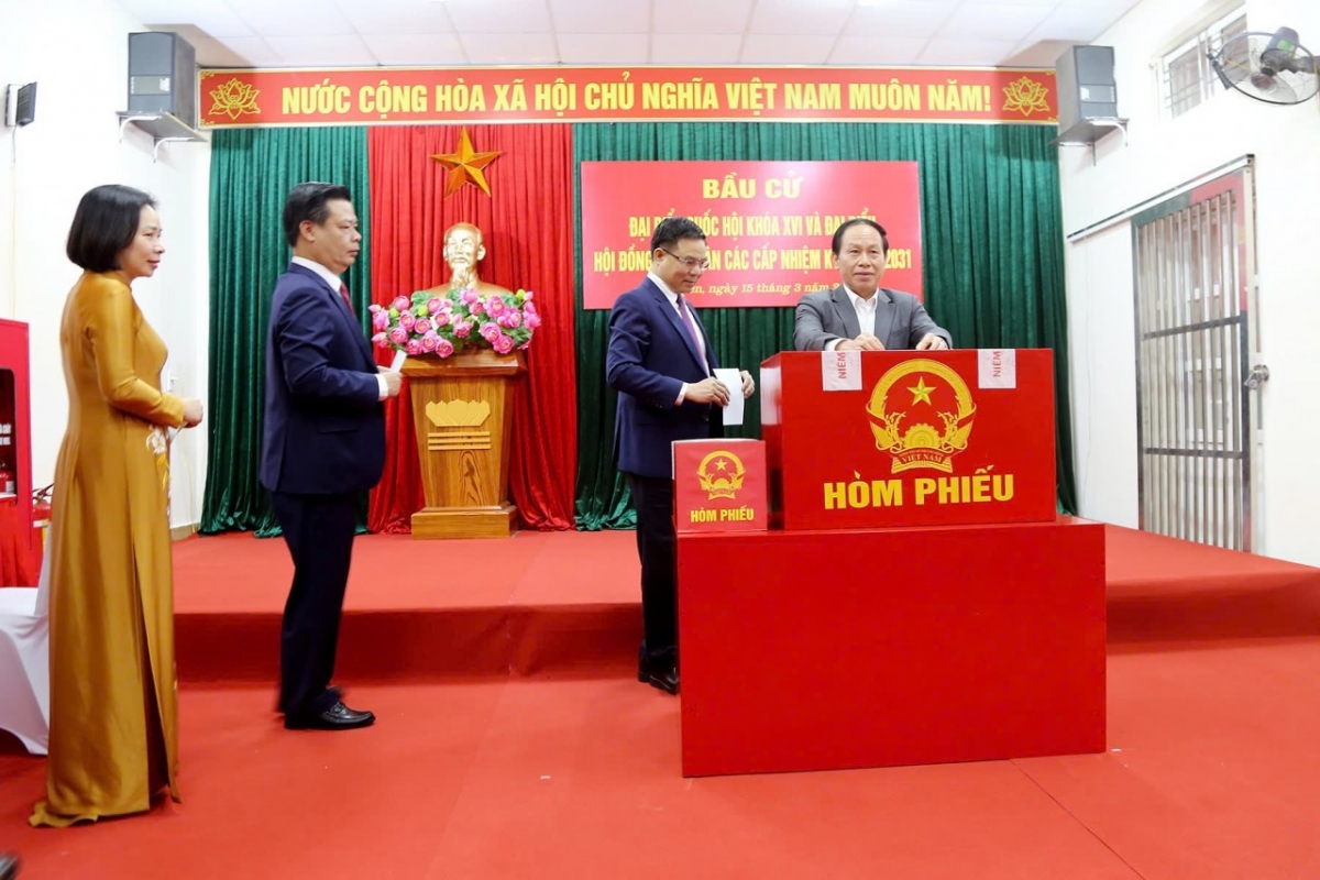 Nhiều địa phương công bố kết quả bầu cử