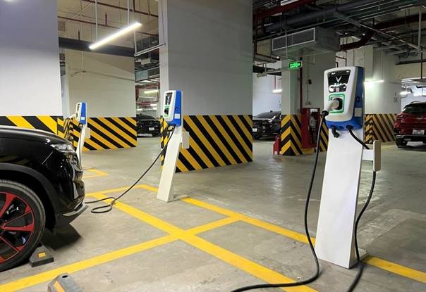 Sớm hoàn thiện quy chuẩn an toàn cho trạm sạc xe điện trong chung cư