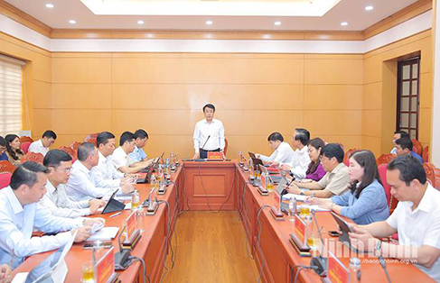 Hội nghị nghe báo cáo về việc rà soát hồ sơ điều chỉnh Quy hoạch tỉnh Ninh Bình thời kỳ 2021-2030, tầm nhìn đến năm 2050