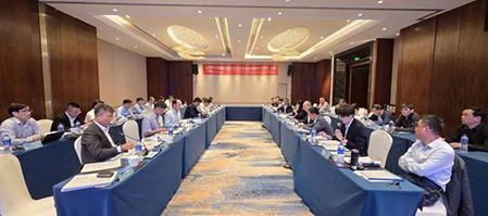 Thứ trưởng Phạm Minh Hà và Đoàn công tác Bộ Xây dựng thăm và làm việc tại Trung Quốc, trao đổi kinh nghiệm về cầu đường sắt, đường bộ đi chung